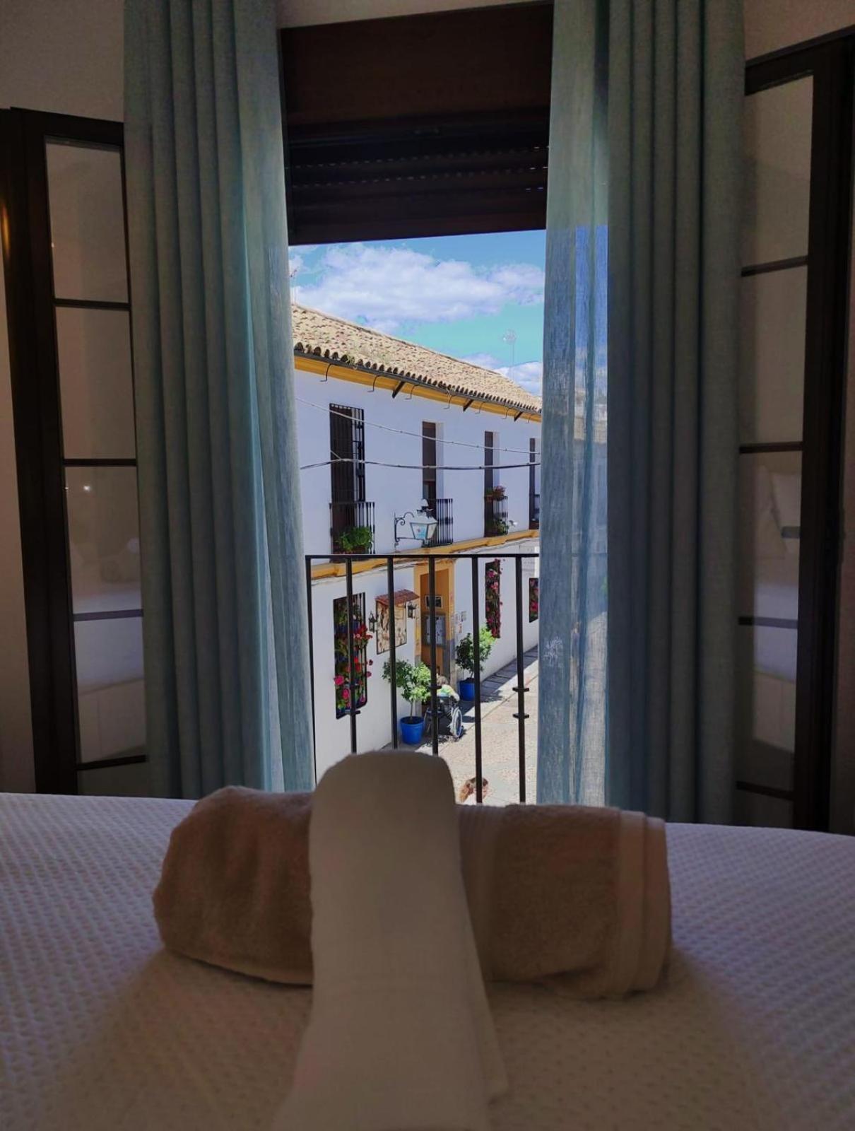 Balcon De Los Patios Con Parking Cordoba Exterior photo